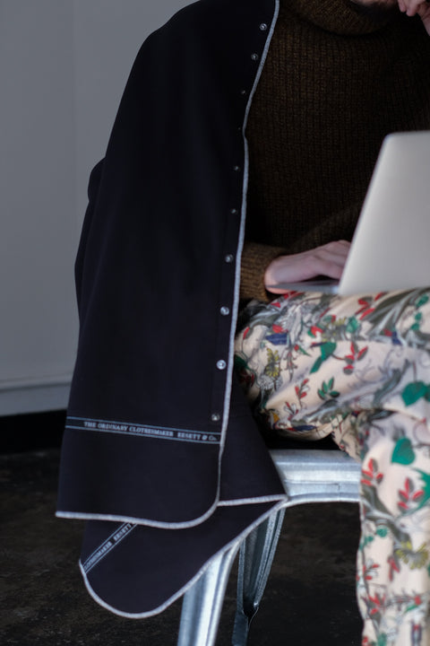 EESETT&Co/Blanket (Linus)