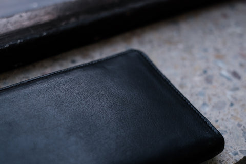 cornelian taurus by daisuke iwanaga/2door Wallet (cow mineral leather)