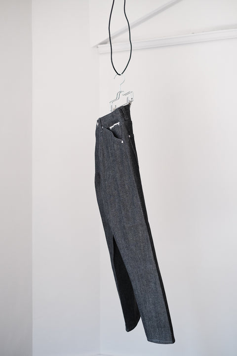EESETT&Co/Twisted Jeans (Keith)