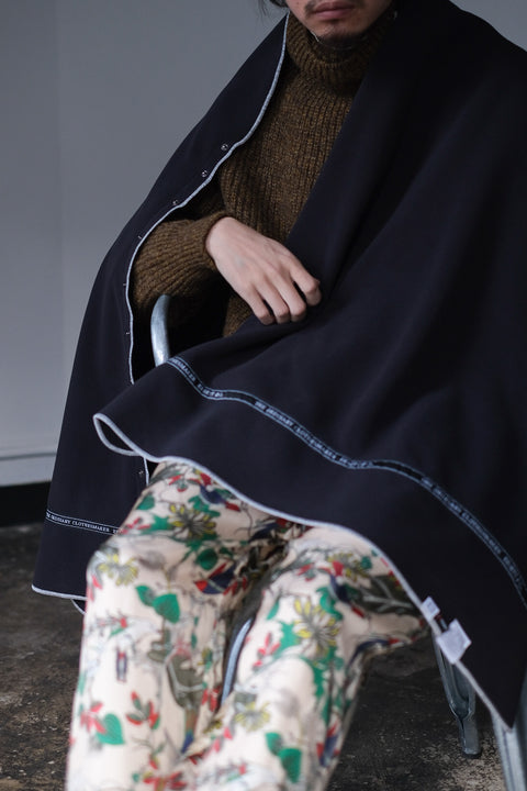 EESETT&Co/Blanket (Linus)
