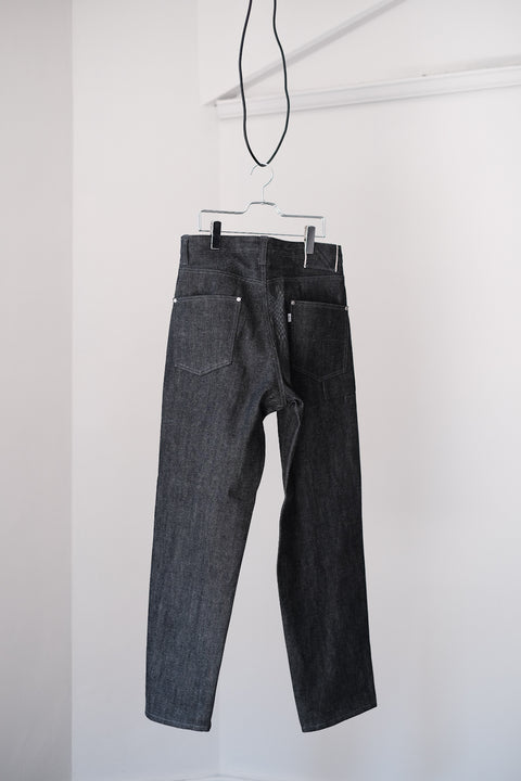EESETT&Co/Twisted Jeans (Keith)