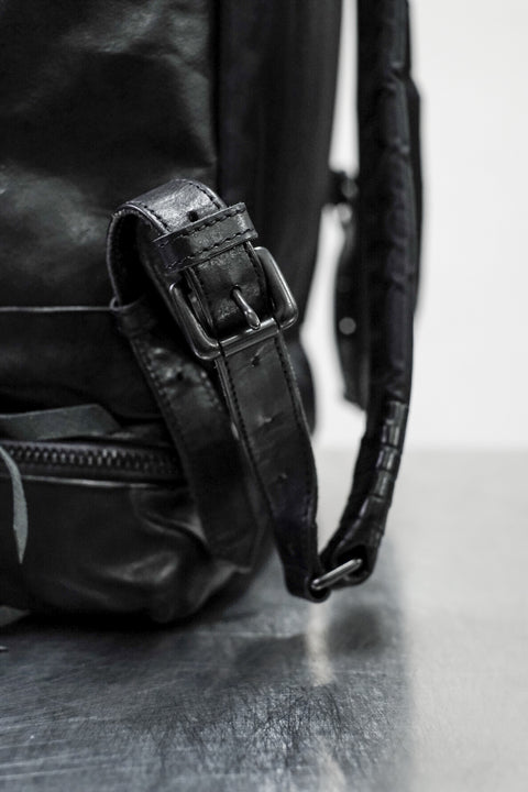 cornelian taurus by daisuke iwanaga/Athletic Sack (W Pit Shrink Leather)