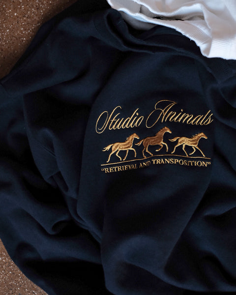 STUDIO ANIMALS/Running Horse Embroidered Sweat Shirt