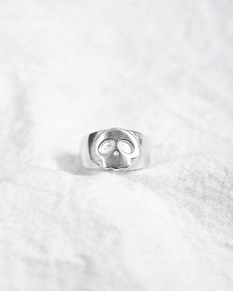 EESETT&Co/Skull Ring