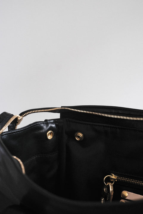 cornelian taurus by daisuke iwanaga/Key Hole Boston (cow mineral leather)