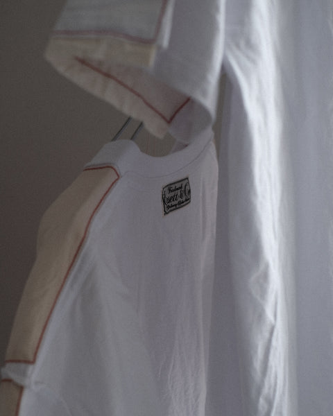 EESETT&Co/Football T-Shirt