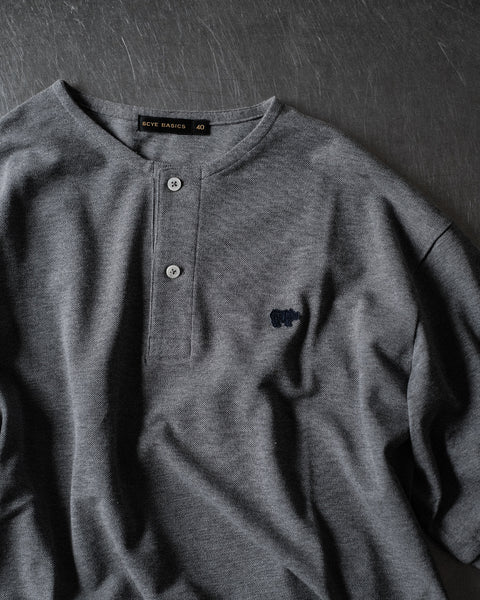 SCYE BASICS/Melange Cotton Pique Henley Neck Shirt