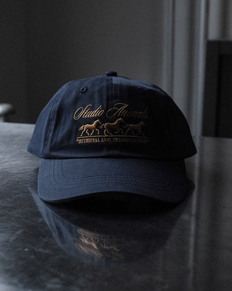 STUDIO ANIMALS/Running Horse Cap