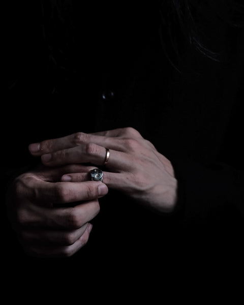 EESETT&Co/Skull Ring