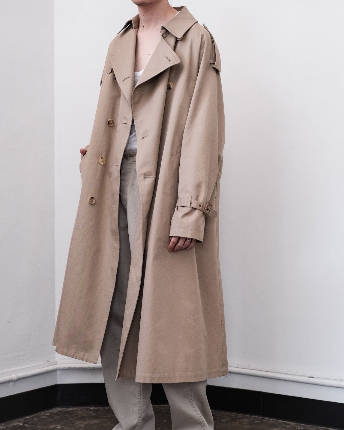 SCYE BASICS/Finx Cotton Gaberdine Trench Coat – 3CMA