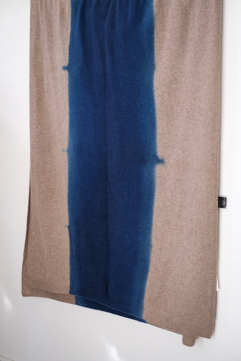 suzusan/Cashmere Knit Shawl itajime shibori "Fog"