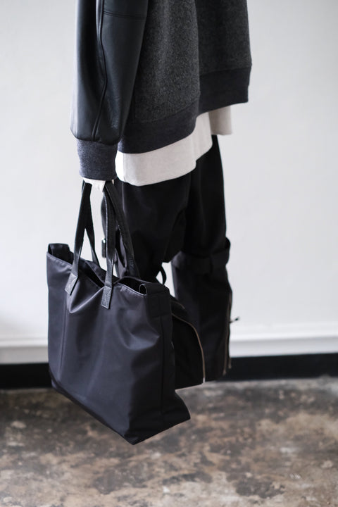 cornelian taurus by daisuke iwanaga/Pack Tote Grocery (R Nylon* H Cow Leather)