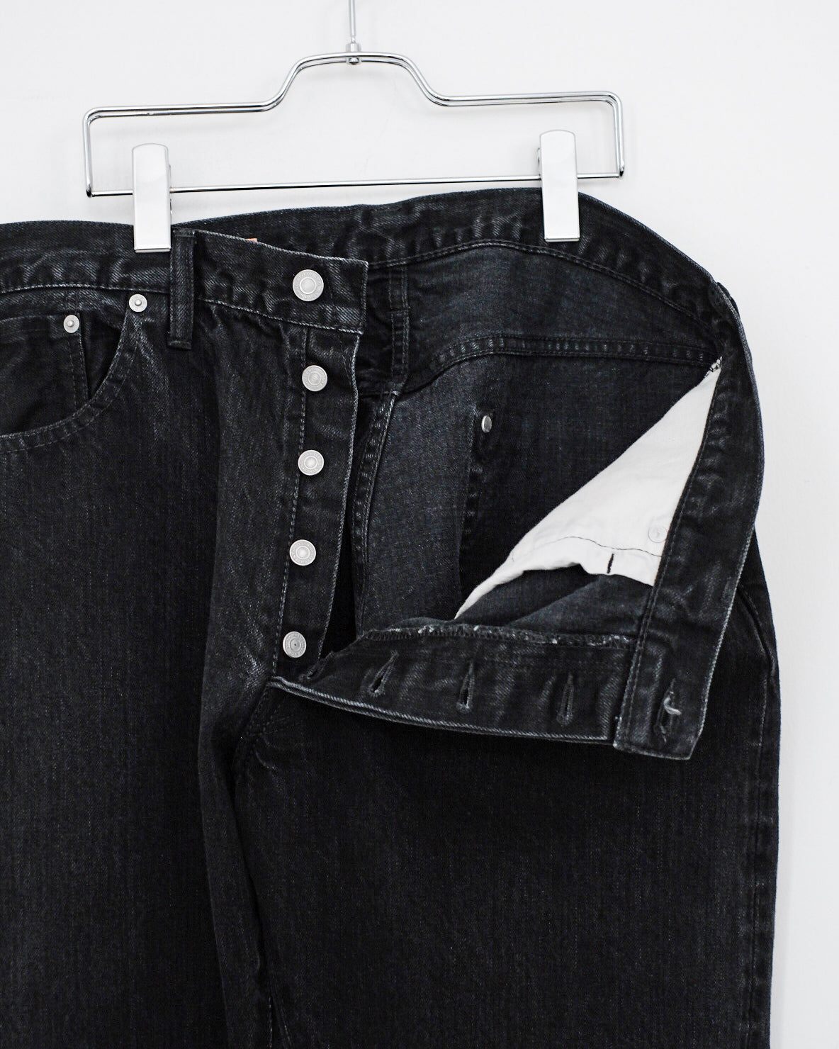 SCYE BASICS/Selvage Black Denim Loose Fit Straight Jeans – 3CMA
