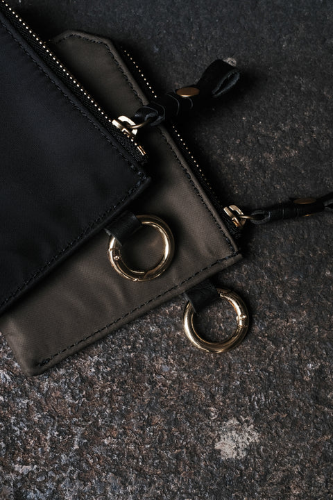 cornelian taurus by daisuke iwanaga/Pack Wallet