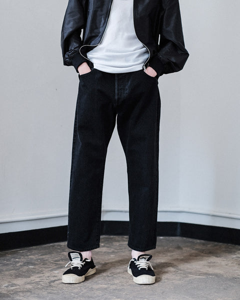 SCYE BASICS/Selvage Black Denim Loose Fit Straight Jeans