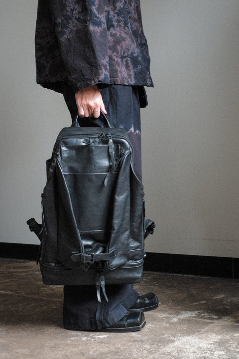 cornelian taurus by daisuke iwanaga/Athletic Sack (W Pit Shrink Leather)