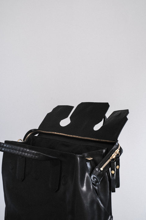 cornelian taurus by daisuke iwanaga/Key Hole Boston (cow mineral leather)