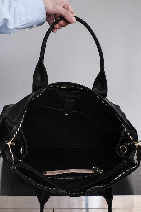 cornelian taurus by daisuke iwanaga/Key Hole Boston (cow mineral leather)