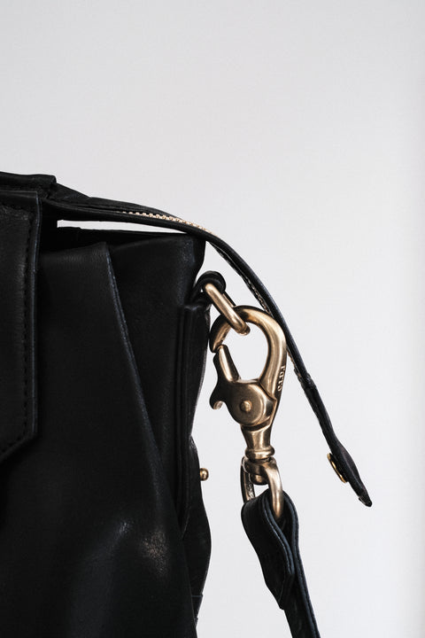 cornelian taurus by daisuke iwanaga/Key Hole Boston (cow mineral leather)