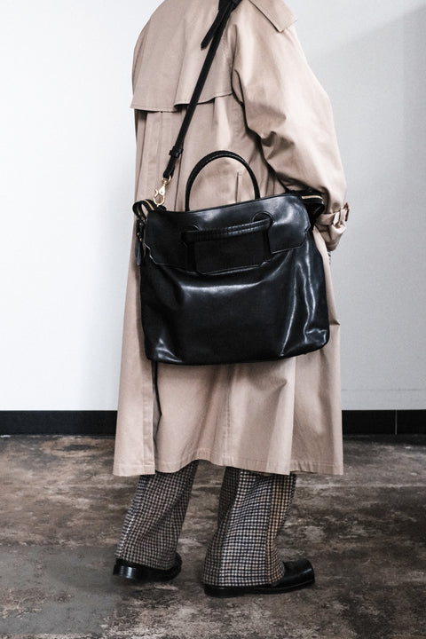 cornelian taurus by daisuke iwanaga/Key Hole Boston (cow mineral leather)