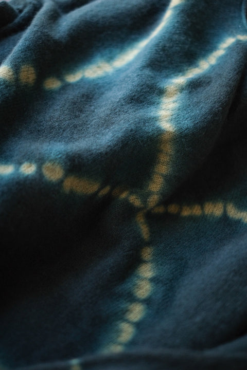 suzusan/Cashmere Seamless Pulover mokume shibori "Line"